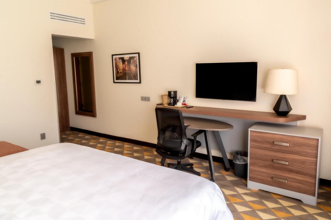 Holiday Inn Tlaxcala By Ihg Exterior photo